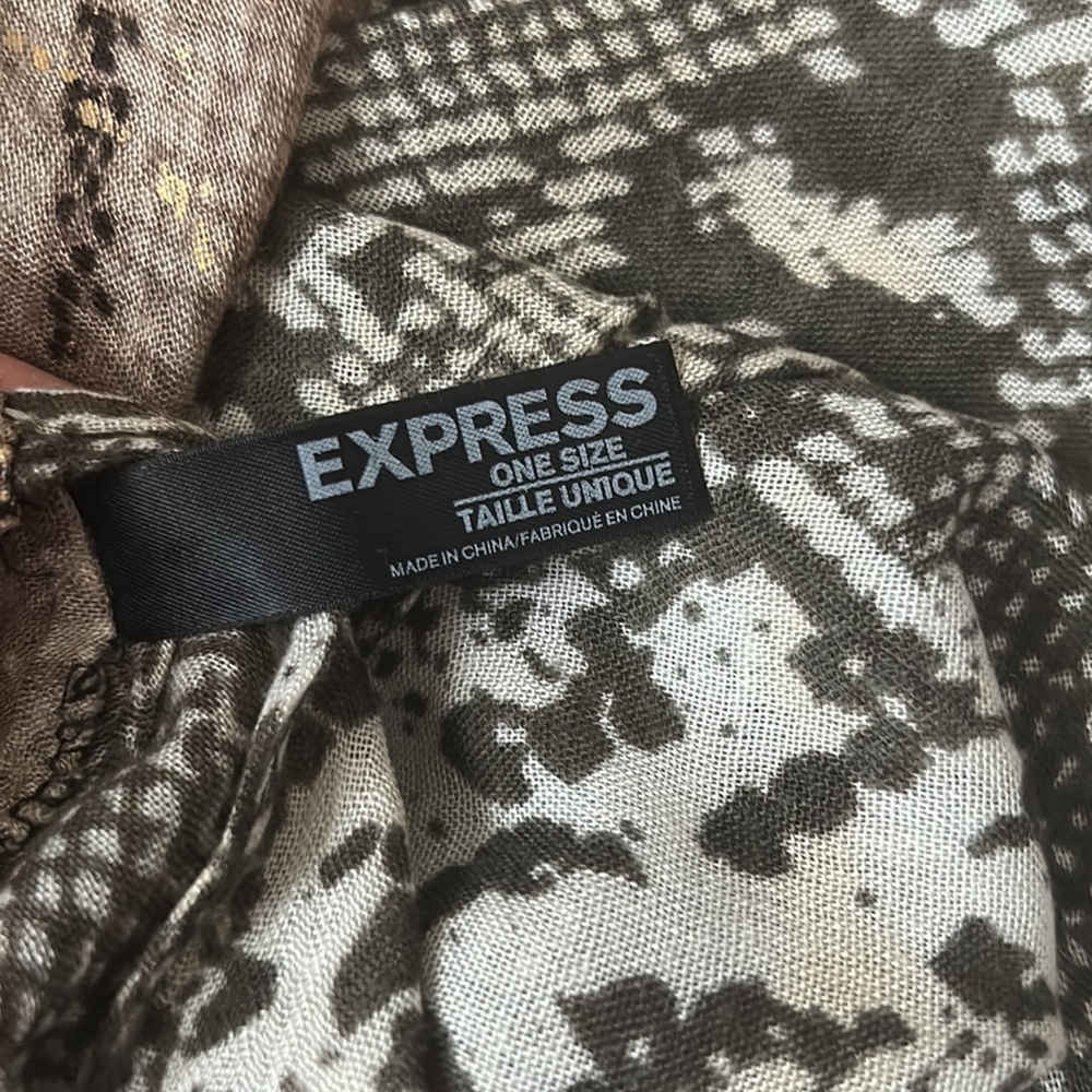 Express Infinity Scarf - Picture 3 of 3